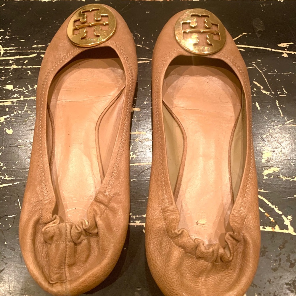 Tory Burch Balled Flat Size 8